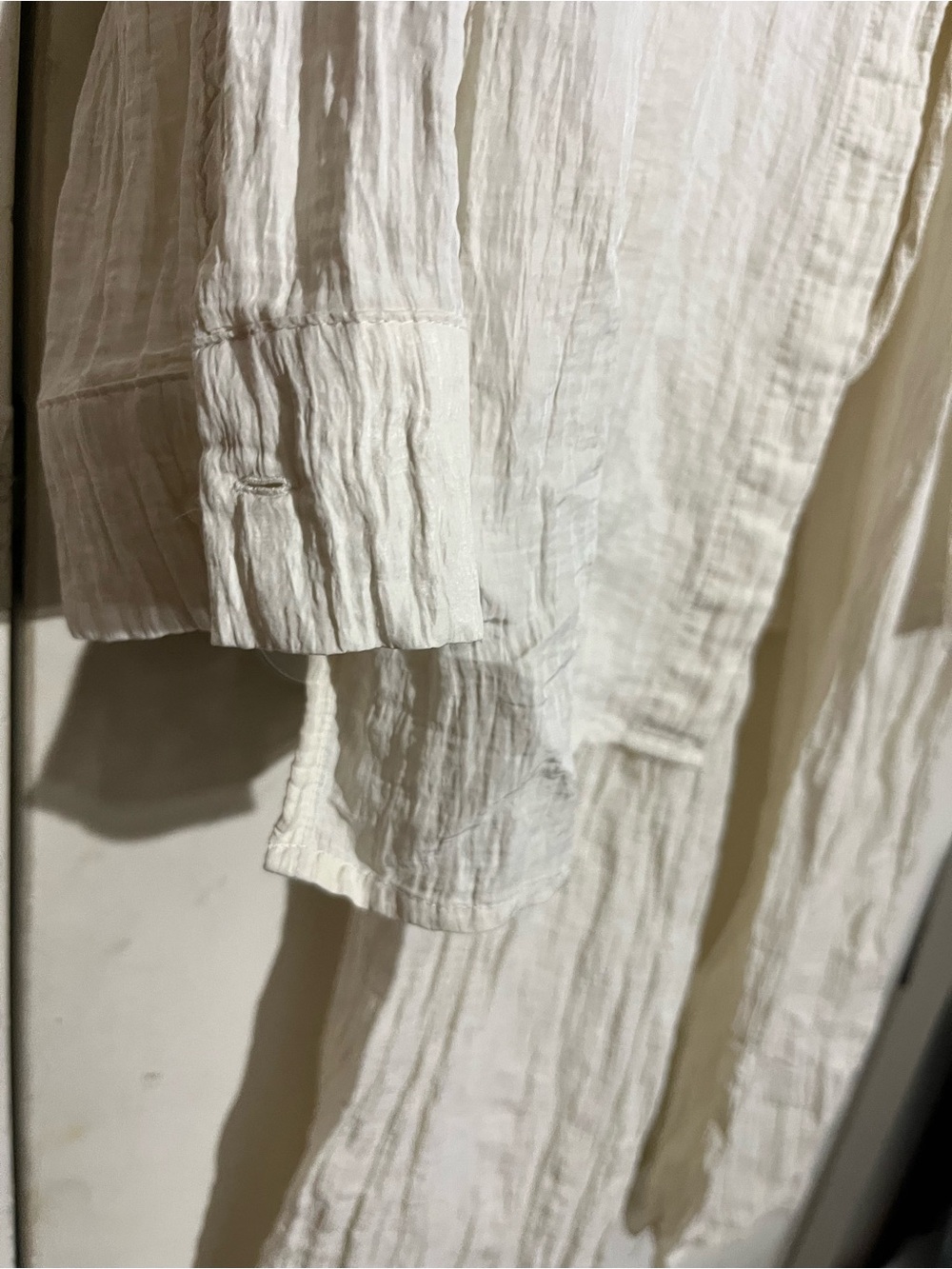 H&M White Button-Up Top and Matching Pants Set - Picture 6 of 13